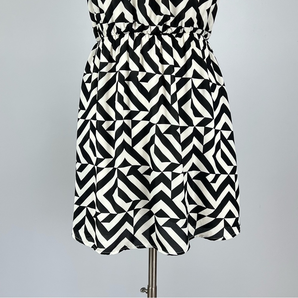 Francesca Bird Cage Womens Sleeveless Dress Black White Geo Print size Large - Picture 5 of 11
